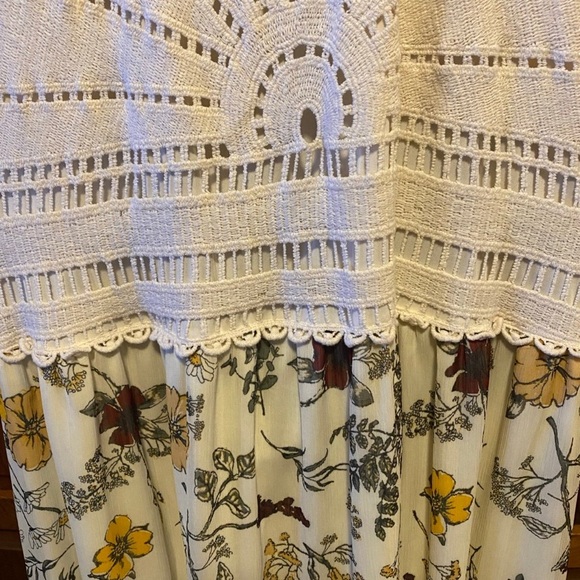 Maurice’s size 3 - Picture 2 of 3